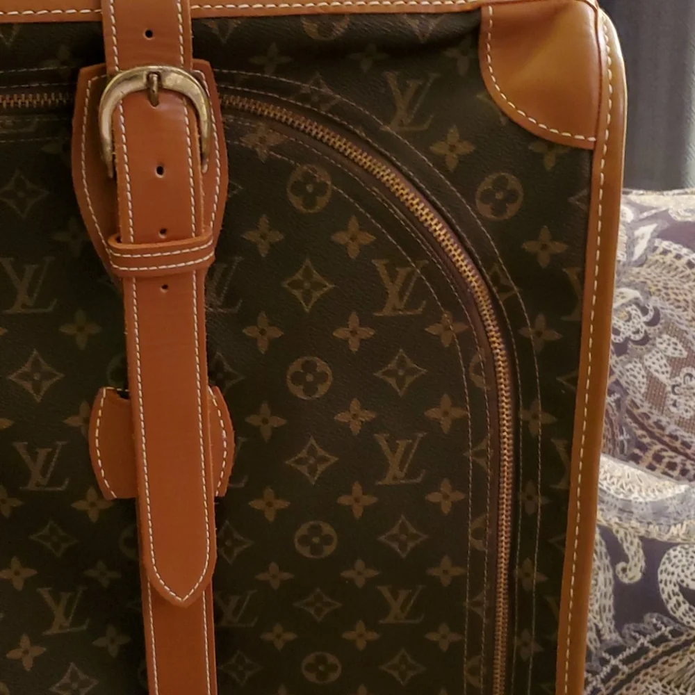 Louis Vuitton Vintage Suitcase